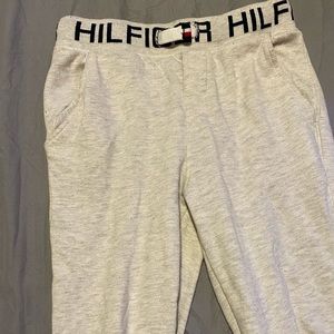 white tommy hilfiger sweatpants kids